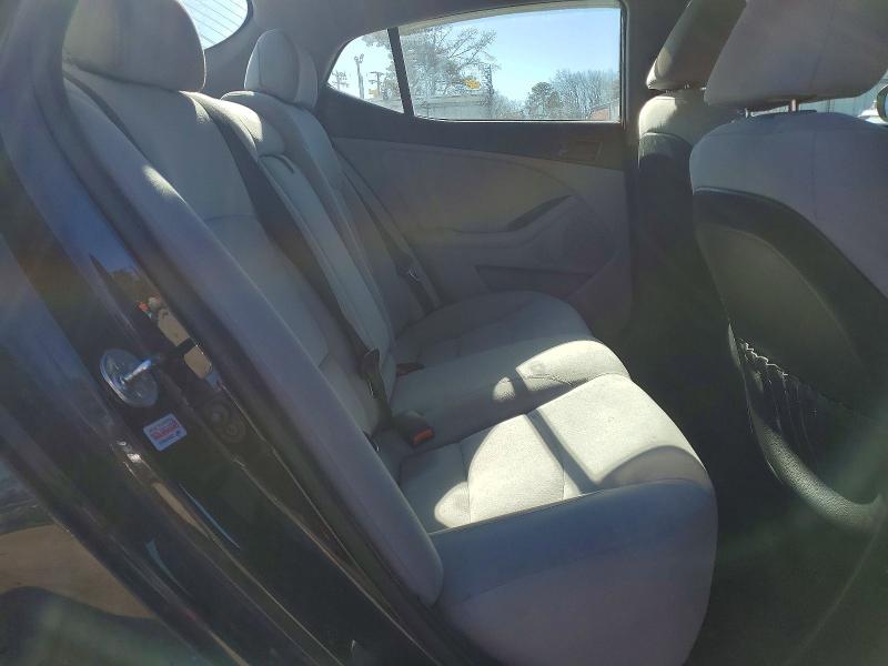 Foto 10 de la subasta – 2014 KIA OPTIMA con VIN 5XXGM4A74EG301835