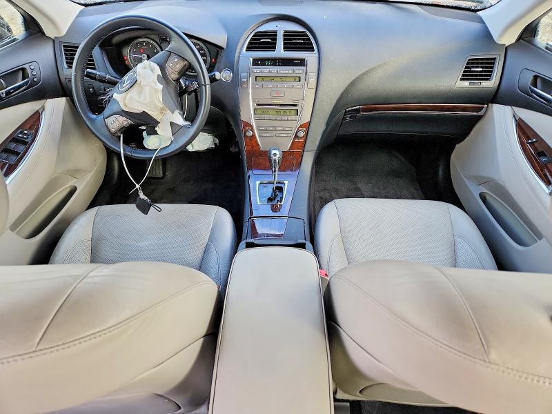 Photo 8 from auction – 2010 LEXUS ES 350 with VIN JTHBK1EGXA2408556