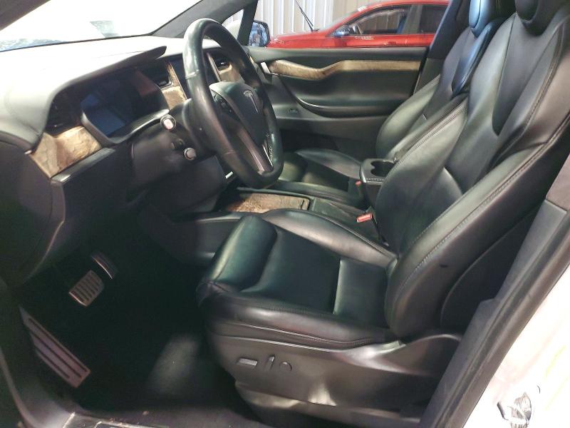 Photo 7 from auction – 2020 TESLA MODEL X with VIN 5YJXCAE2XLF237543