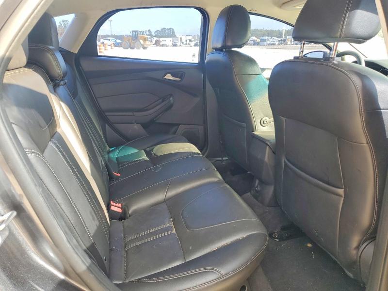 Photo 10 from auction – 2014 FORD FOCUS with VIN 1FADP3K28EL381105