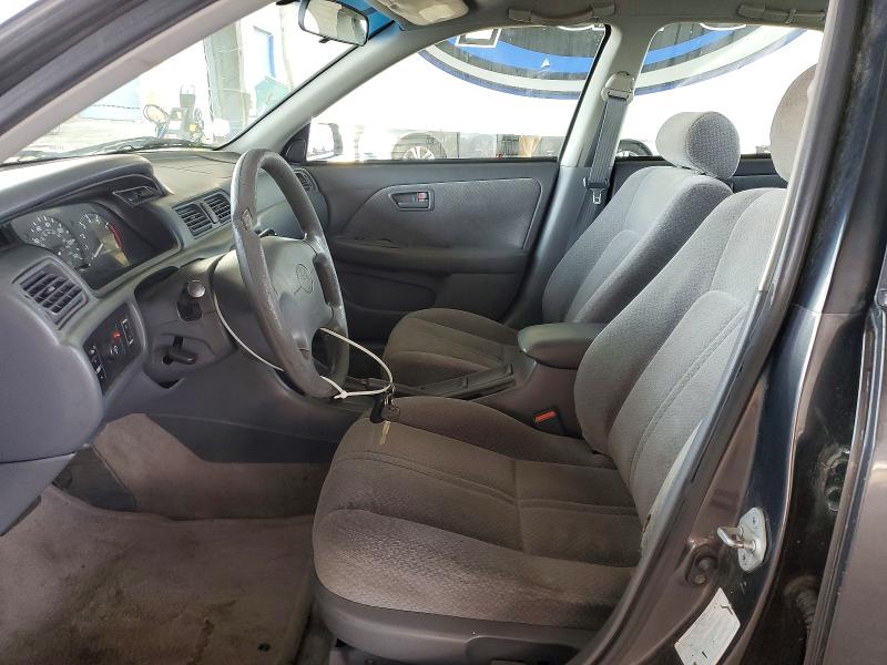 Photo 7 from auction – 2000 TOYOTA CAMRY with VIN 4T1BG22K6YU986617