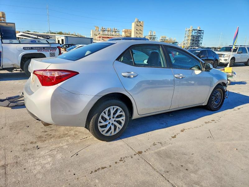 Photo 3 from auction – 2017 TOYOTA COROLLA with VIN 5YFBURHE9HP658662