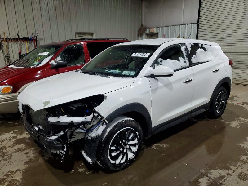 HYUNDAI TUCSON SE 2018 with VIN KM8J2CA48JU765223 - Photo from auction
