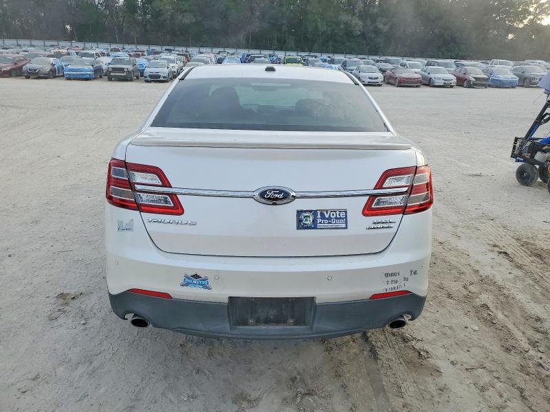Photo 6 from auction – 2013 FORD TAURUS SEL with VIN 1FAHP2E87DG159674
