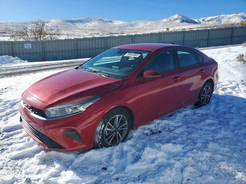KIA FORTE FE 2022 with VIN 3KPF24AD1NE460540 - Photo from auction