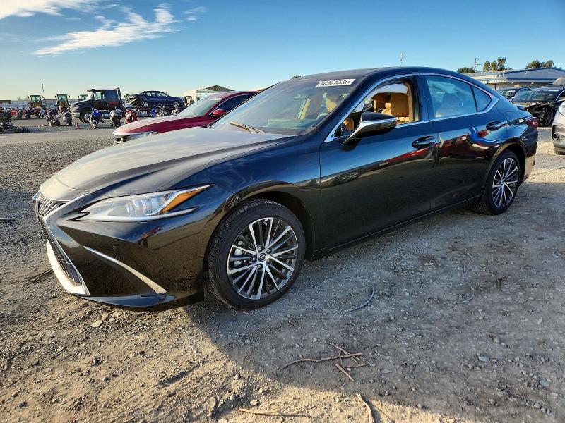 LEXUS ES 300 2025 with VIN 58ADA1C17SU075643 - Photo from auction