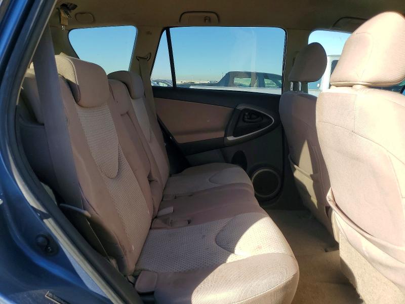 Photo 11 from auction – 2006 TOYOTA RAV4 with VIN JTMZD33V966017941