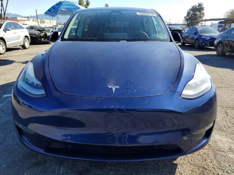Photo 5 from auction – 2020 TESLA MODEL Y with VIN 5YJYGDEE0LF015100