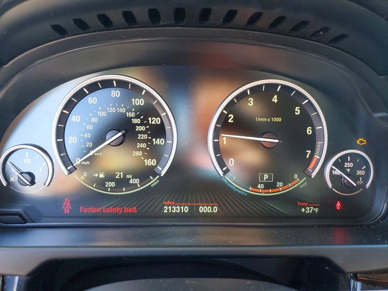Photo 9 from auction – 2015 BMW X5 XDRIVE3 with VIN 5UXKR0C55F0K56390
