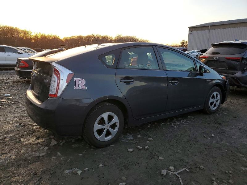 Foto 3 de la subasta – 2012 TOYOTA PRIUS con VIN JTDKN3DU2C1594758