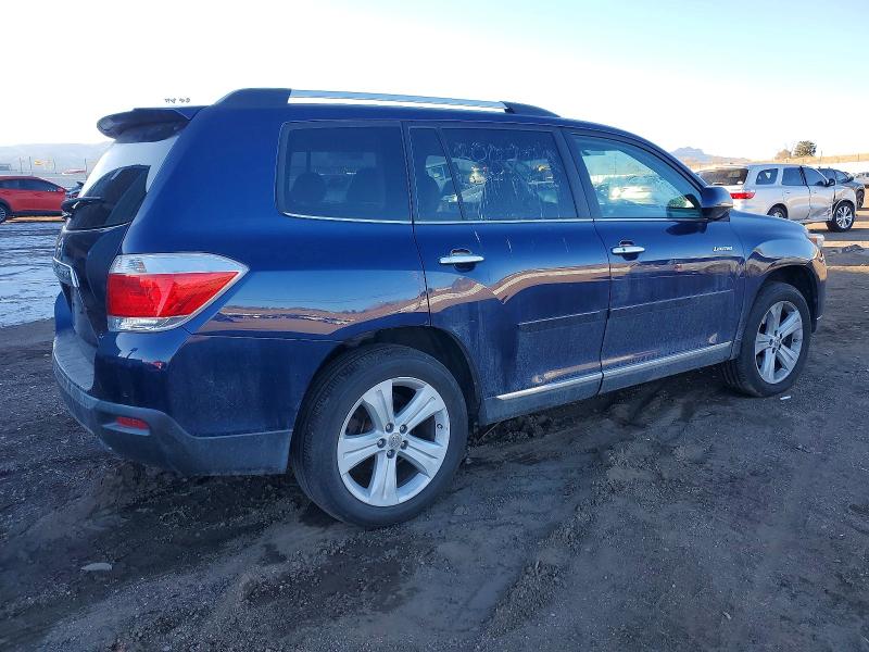 Photo 3 from auction – 2013 TOYOTA HIGHLANDER with VIN 5TDDK3EH2DS187949