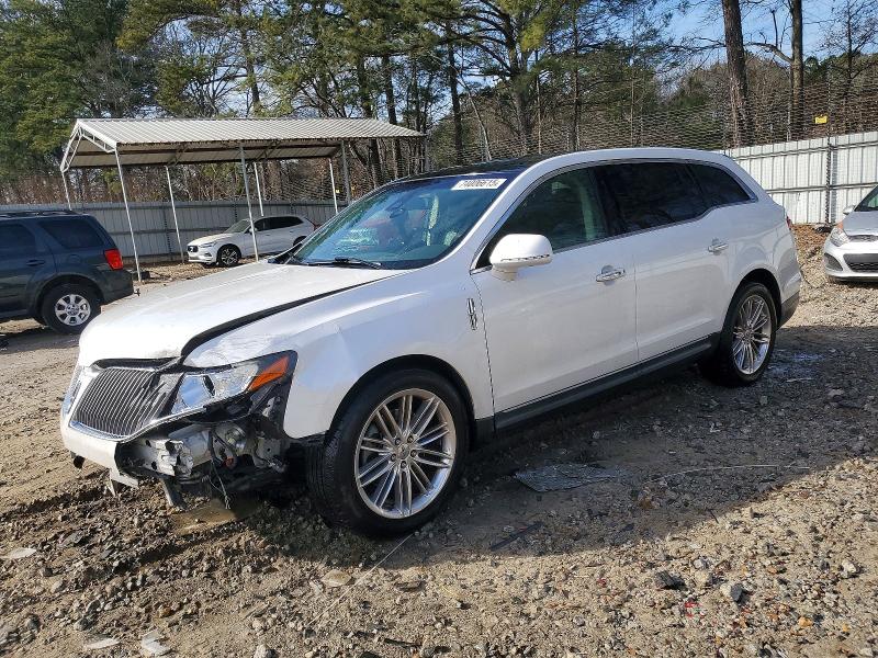 LINCOLN MKT 2014 with VIN 2LMHJ5AT3EBL50430 - Photo from auction