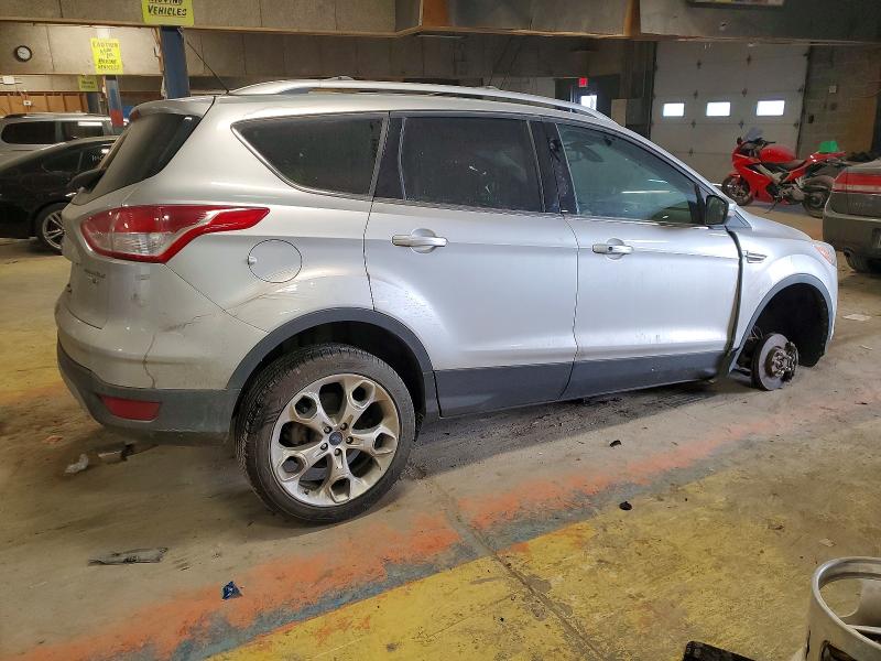 Photo 3 from auction – 2013 FORD ESCAPE with VIN 1FMCU9J90DUD54050