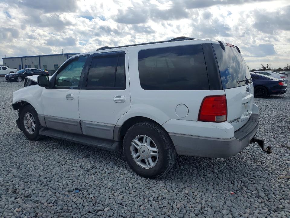 Photo 2 from auction – 2003 FORD EXPEDITION with VIN 1FMFU16L93LB88800