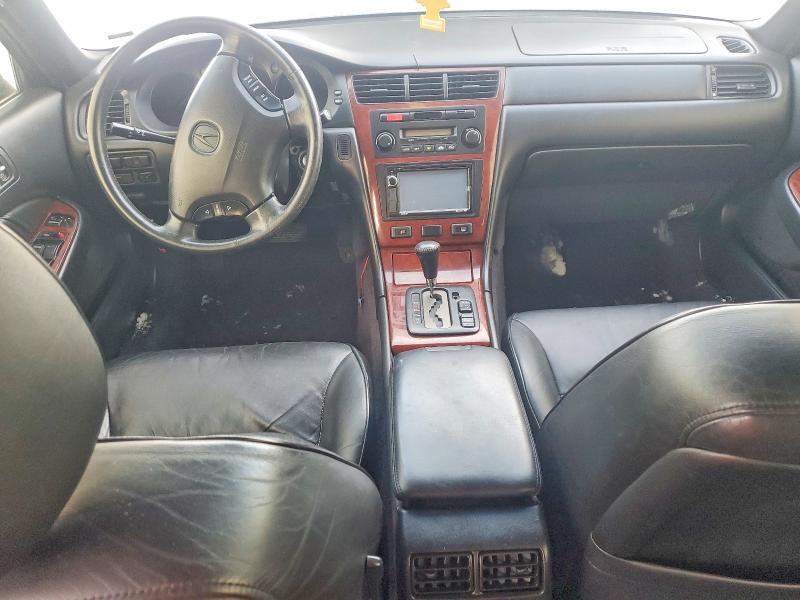 صورة رقم 8 من المزاد - 2002 ACURA 3.5RL مع VIN JH4KA96552C800368