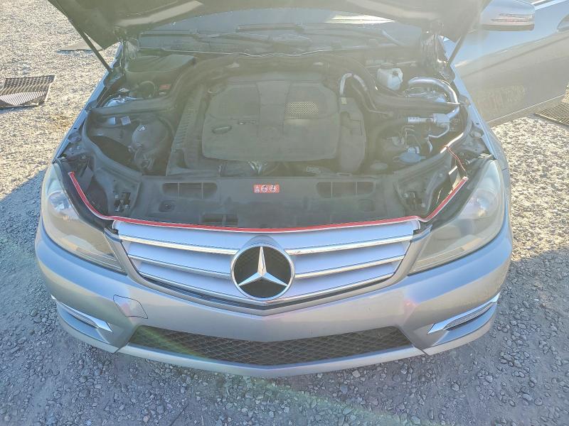 Photo 11 from auction – 2013 MERCEDES-BENZ C 300 4MAT with VIN WDDGF8AB7DA818231