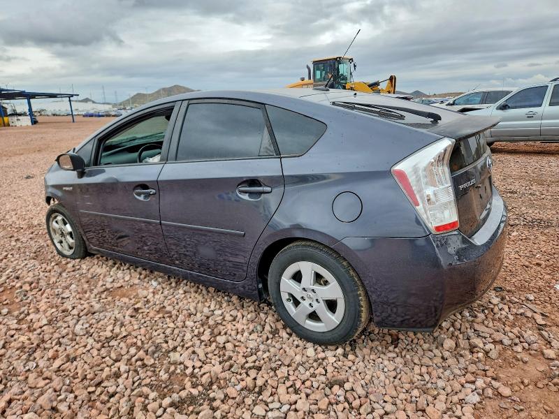 Photo 2 from auction – 2011 TOYOTA PRIUS with VIN JTDKN3DU7B1449939