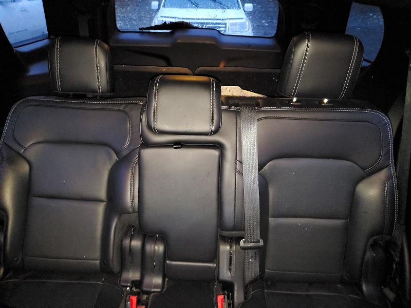 Photo 10 from auction – 2017 FORD EXPLORER L with VIN 1FM5K8FH9HGE12850