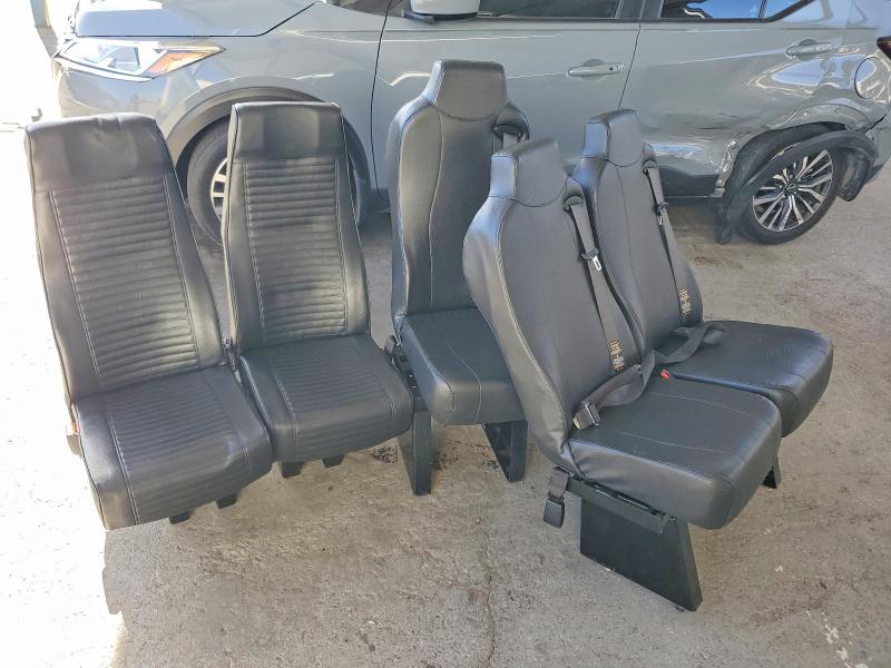 Photo 13 from auction – 2013 DODGE GRAND CARA with VIN 2C4RDGBG0DR506308