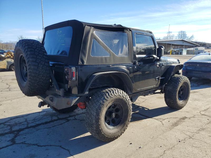 Photo 3 from auction – 2012 JEEP WRANGLER R with VIN 1C4BJWCG2CL137204