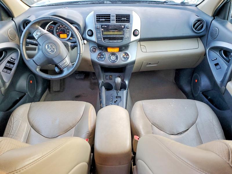 Photo 8 from auction – 2011 TOYOTA RAV4 LIMIT with VIN 2T3DF4DV5BW160449