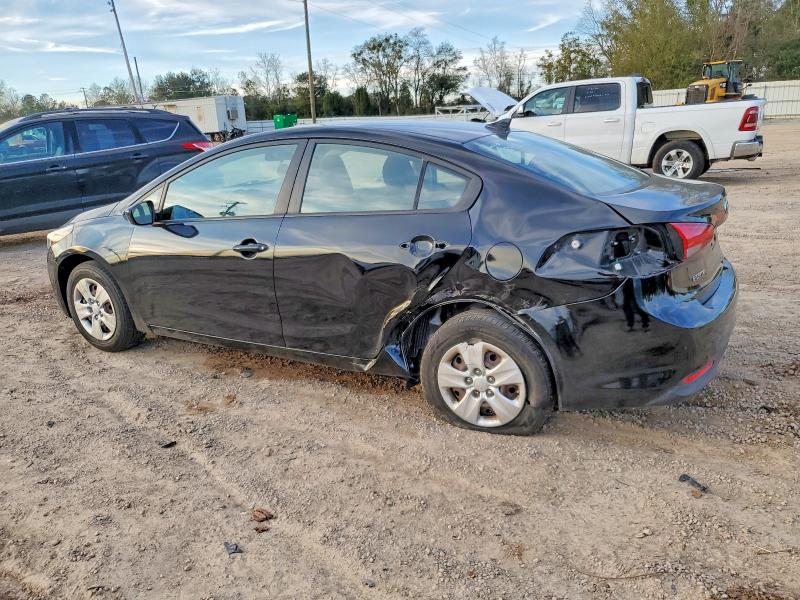 Photo 2 from auction – 2017 KIA FORTE with VIN 3KPFL4A73HE128644