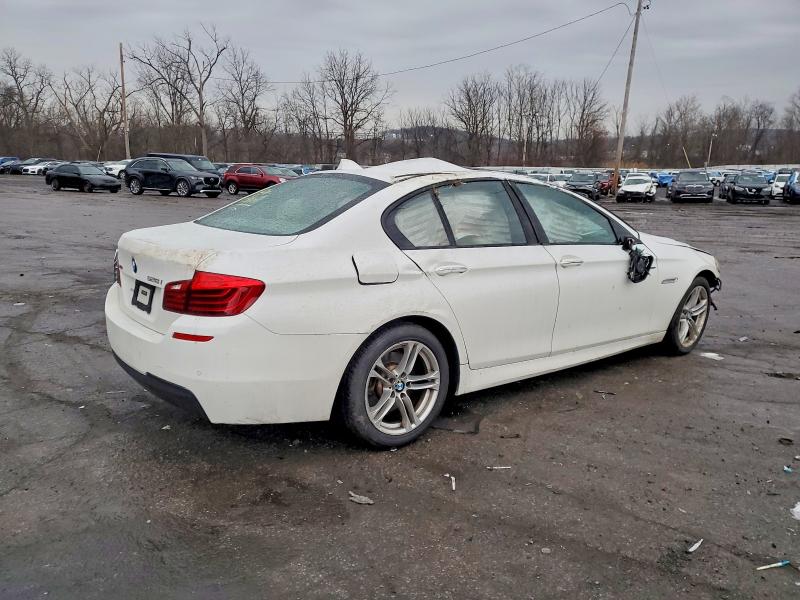 Фото 3 с аукциона – 2016 BMW 528 XI с VIN WBA5A7C56GG152432