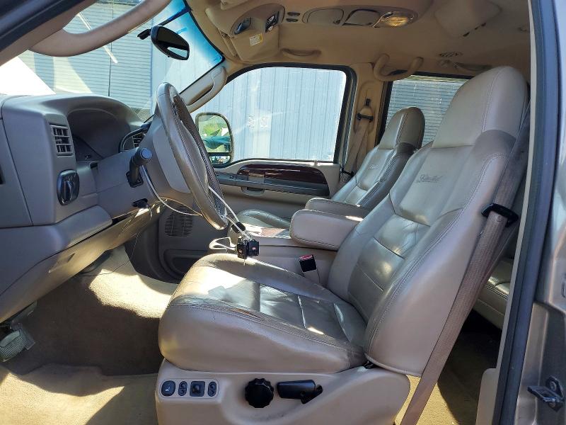 Photo 7 from auction – 2003 FORD EXCURSION with VIN 1FMNU43S53EB14626