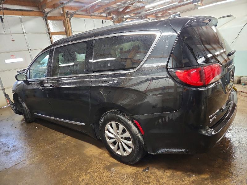 Photo 2 from auction – 2019 CHRYSLER PACIFICA T with VIN 2C4RC1BGXKR730179