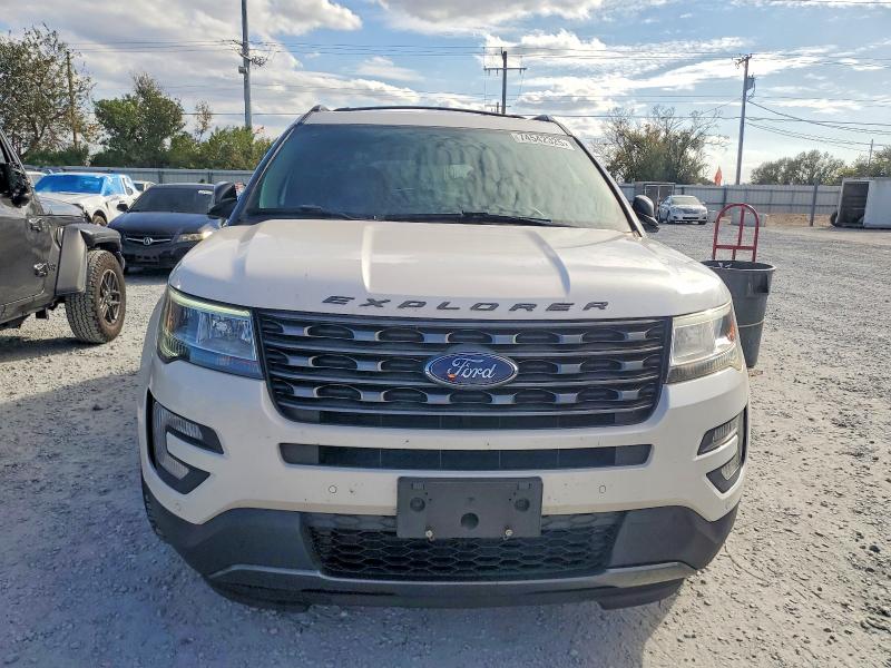 Photo 5 from auction – 2017 FORD EXPLORER X with VIN 1FM5K7D88HGE19561