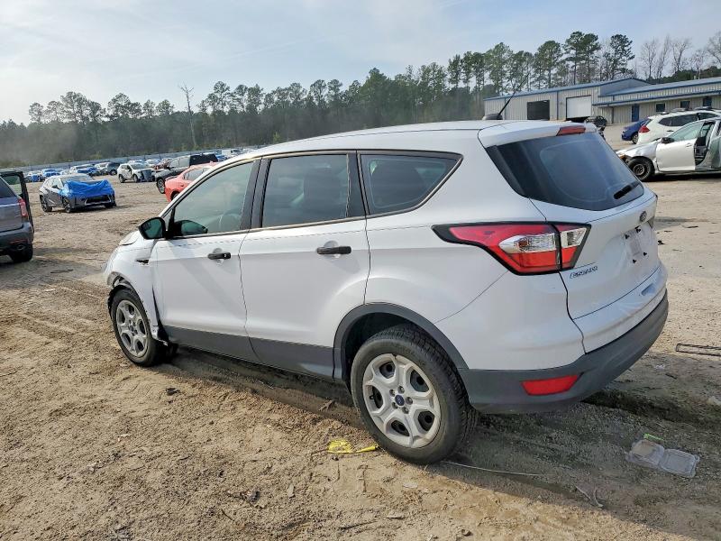Photo 2 from auction – 2017 FORD ESCAPE S with VIN 1FMCU0F72HUD56343
