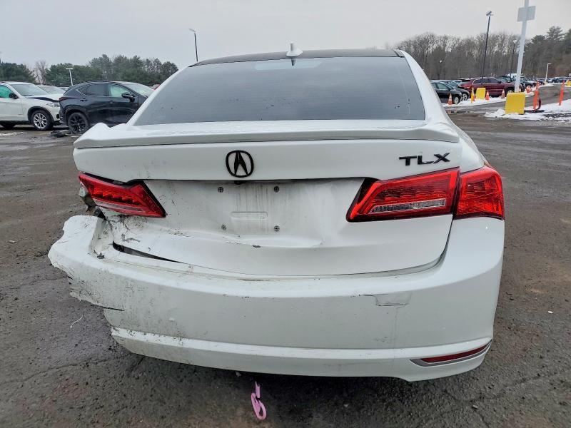 Photo 6 from auction – 2018 ACURA TLX with VIN 19UUB1F39JA002832