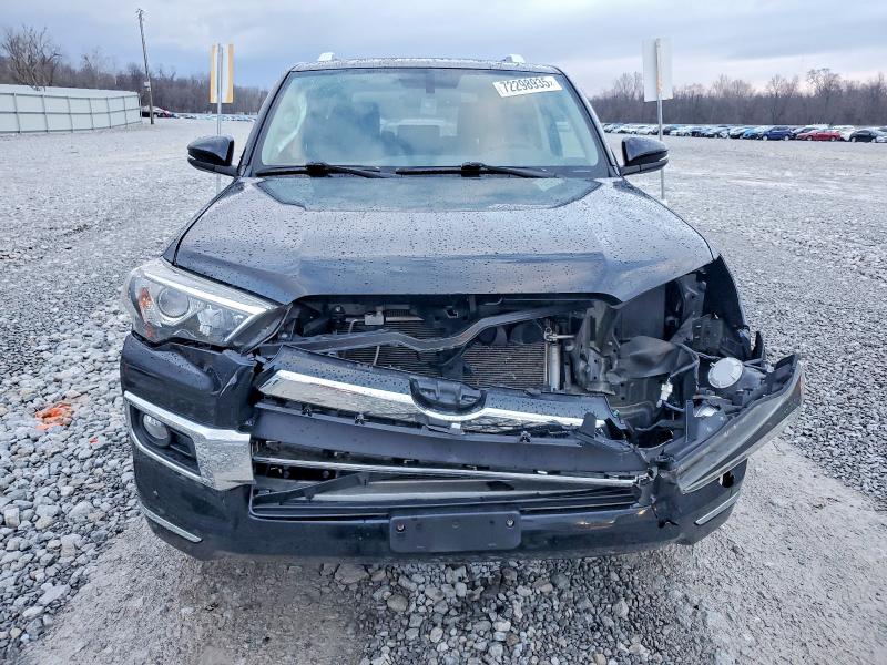 Photo 5 from auction – 2018 TOYOTA 4RUNNER SR with VIN JTEBU5JR5J5578568
