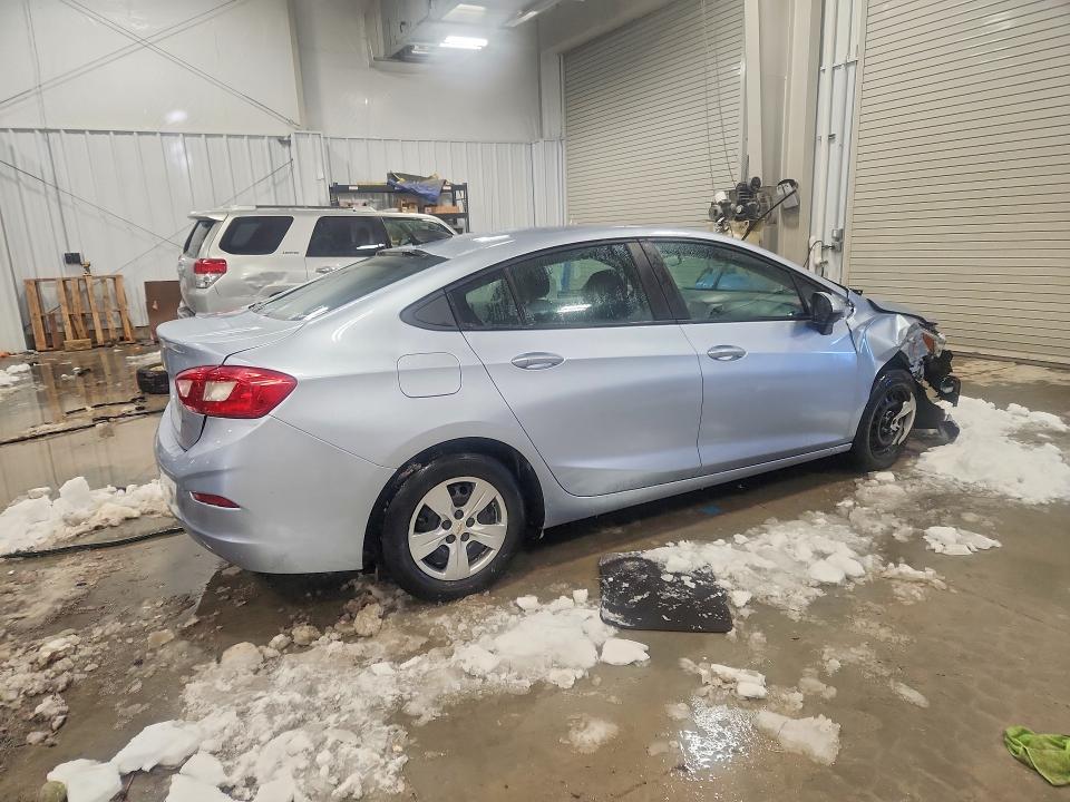Photo 3 from auction – 2017 CHEVROLET CRUZE LS with VIN 1G1BC5SM5H7237480