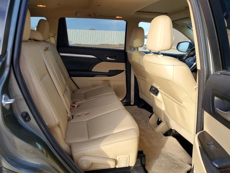 Photo 10 from auction – 2014 TOYOTA HIGHLANDER with VIN 5TDJKRFH4ES048153