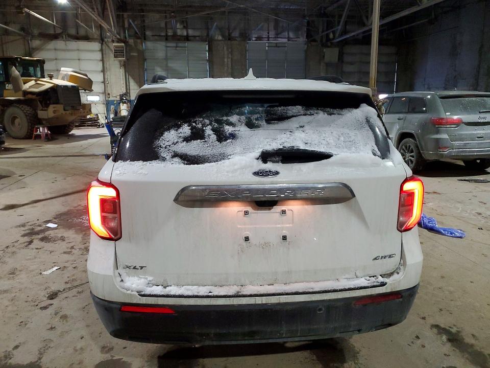 Photo 6 from auction – 2023 FORD EXPLORER with VIN 1FMSK8DH3PGA82739