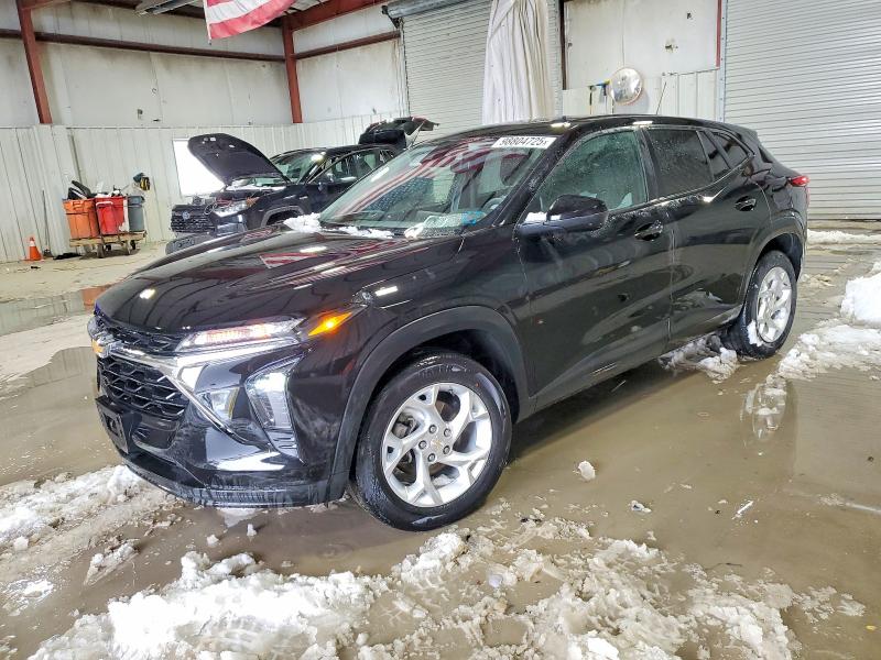 CHEVROLET TRAX LS 2024 with VIN KL77LFE22RC105845 - Photo from auction