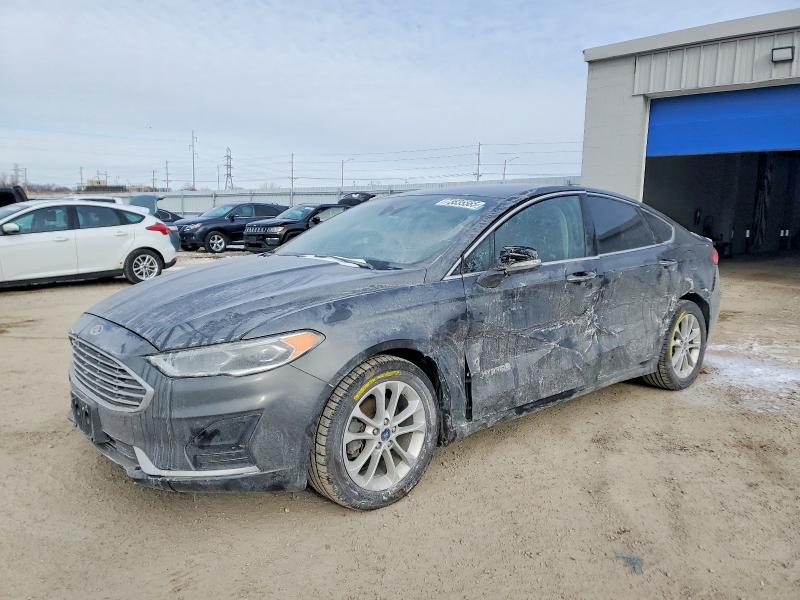 FORD FUSION 2019 with VIN 3FA6P0MU8KR286028 - Photo from auction