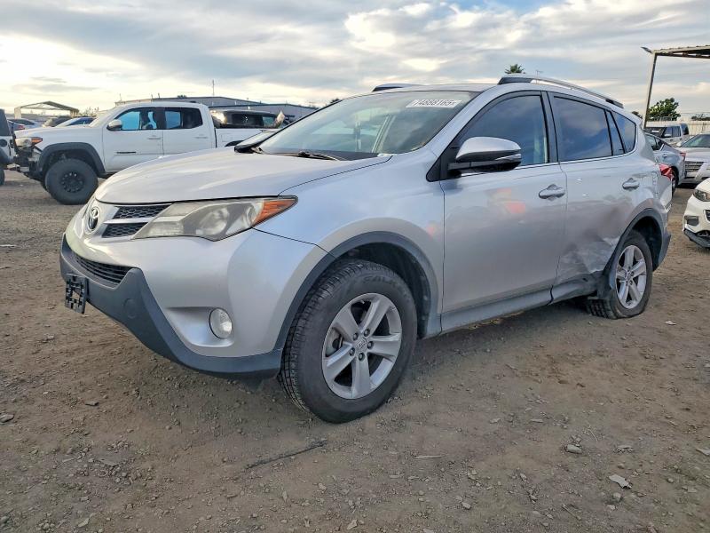 TOYOTA RAV4 XLE 2013 with VIN 2T3RFREV9DW044790 - Photo from auction