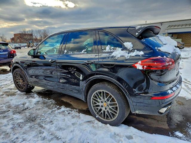 Photo 2 from auction – 2018 PORSCHE CAYENNE SE with VIN WP1AE2A22JLA71183