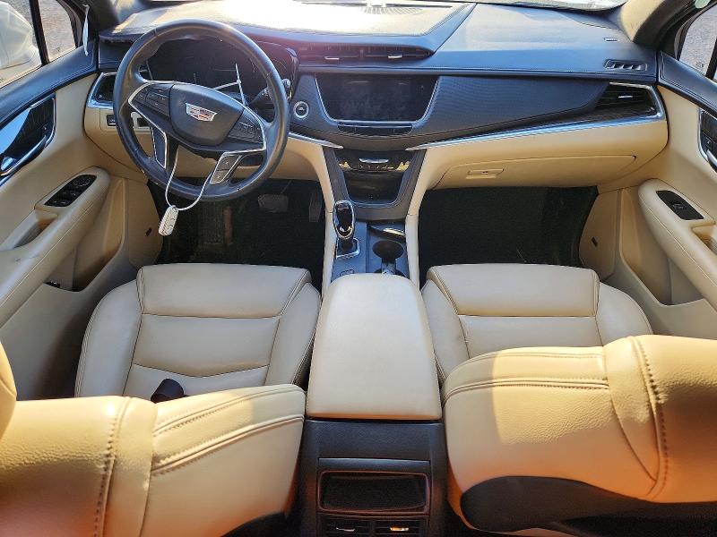 Photo 8 from auction – 2017 CADILLAC XT5 with VIN 1GYKNARS5HZ100780