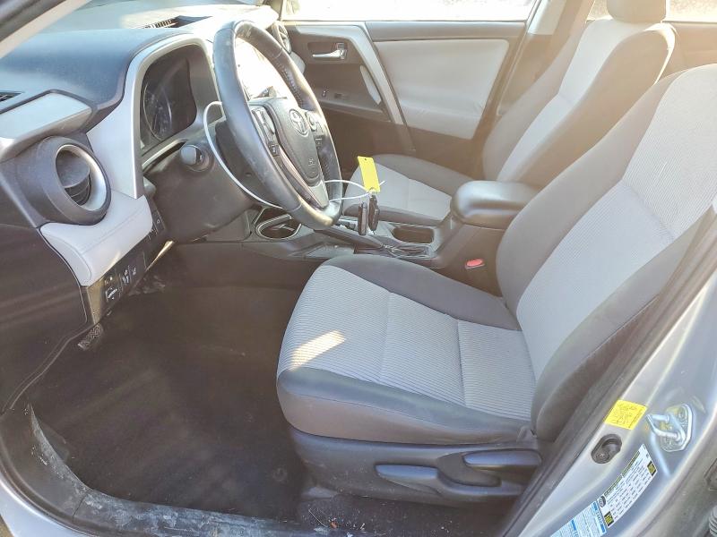 Photo 7 from auction – 2017 TOYOTA RAV4 XLE with VIN 2T3RFREV4HW589589