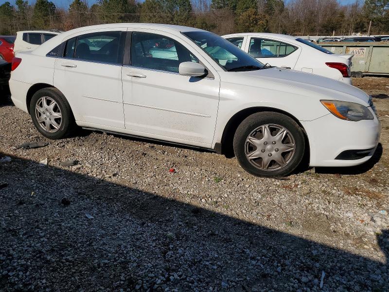 Photo 4 from auction – 2012 CHRYSLER 200 with VIN 1C3CCBAB0CN248521