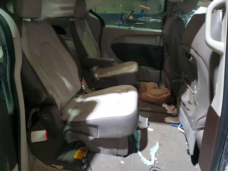 Photo 11 from auction – 2018 CHRYSLER PACIFICA T with VIN 2C4RC1BG6JR163483