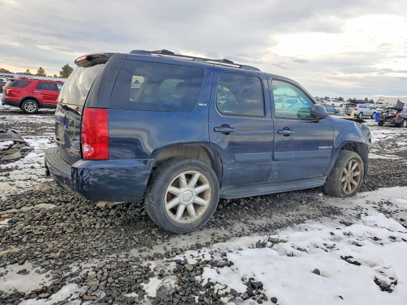 Photo 3 from auction – 2007 GMC YUKON with VIN 1GKFK13087J327678