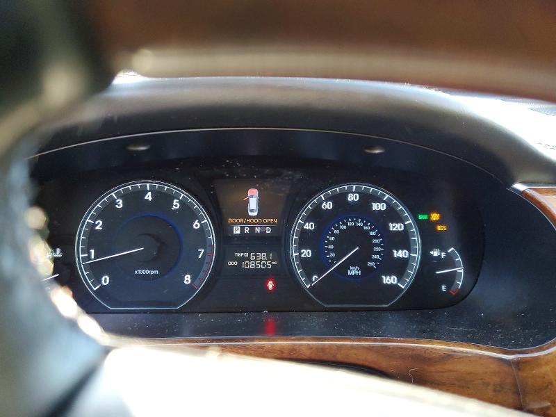 Photo 9 from auction – 2011 HYUNDAI EQUUS SIGN with VIN KMHGH4JF2BU036751