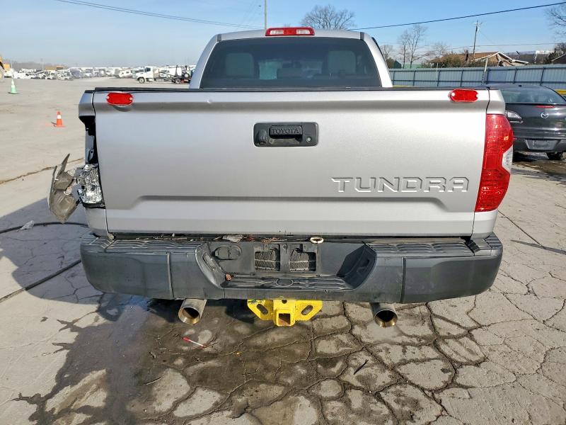 Photo 6 from auction – 2015 TOYOTA TUNDRA with VIN 5TFRM5F14FX085207