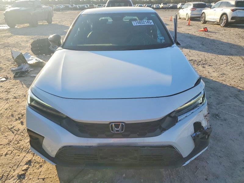 Photo 5 from auction – 2024 HONDA CIVIC with VIN 19XFL2H87RE001934