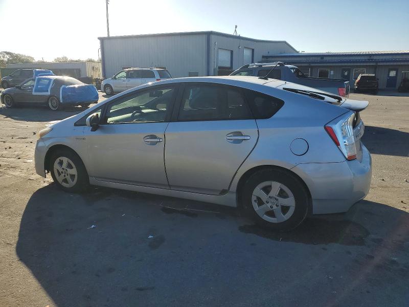 Photo 2 from auction – 2011 TOYOTA PRIUS with VIN JTDKN3DU5B1460034