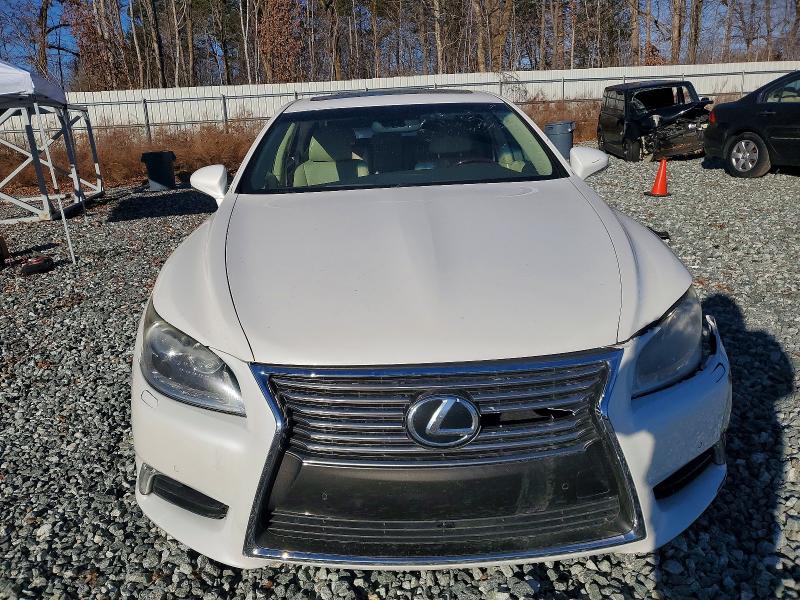 Photo 5 from auction – 2013 LEXUS LS 460 with VIN JTHBL5EF9D5122454